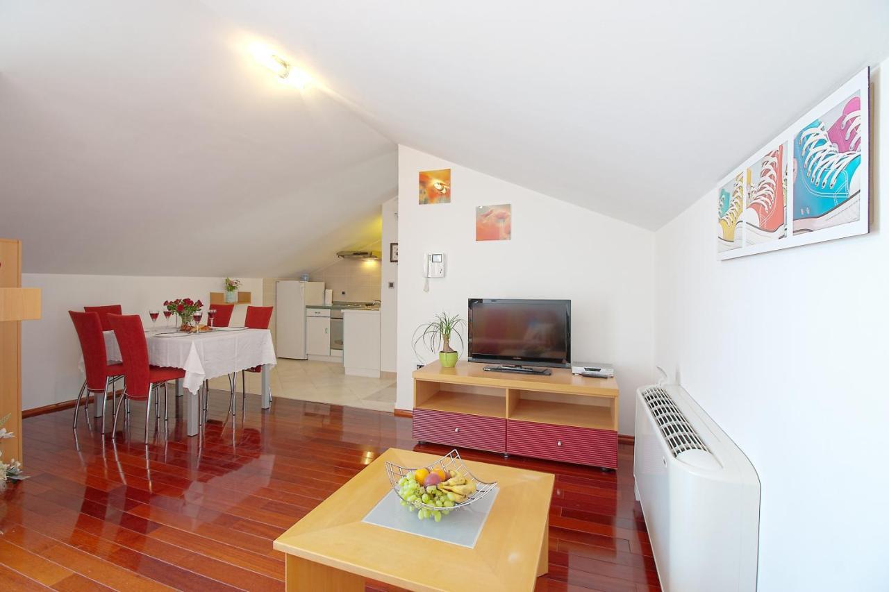 Luxury Apartments Elizabeth Ποντστράνα Εξωτερικό φωτογραφία