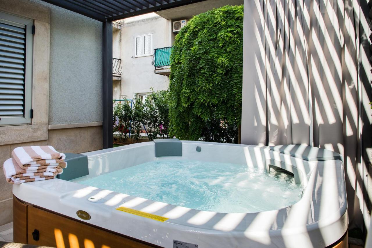 Luxury Apartments Elizabeth Ποντστράνα Εξωτερικό φωτογραφία